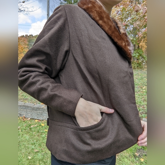 Vintage Fur Collar Jacket - Picture 4 of 5